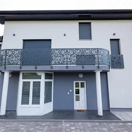 아파트 Aldina 3 Bihać