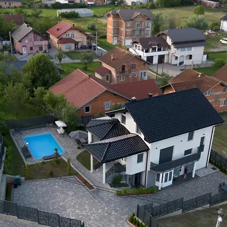 Aldina 3 Apartamento Bihać